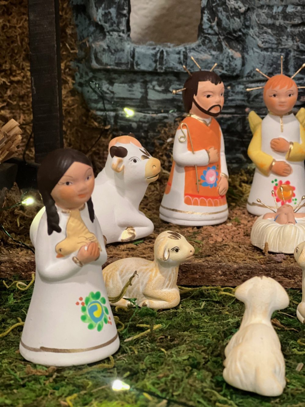 14 Pieces Beautiful Mexican Religious Nativity Set image 7