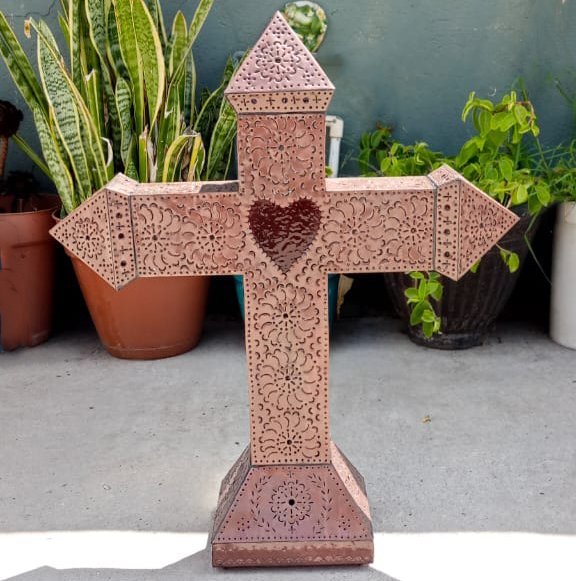 Bronze Punched Tin Cross “Cruz-Corazon” image 1