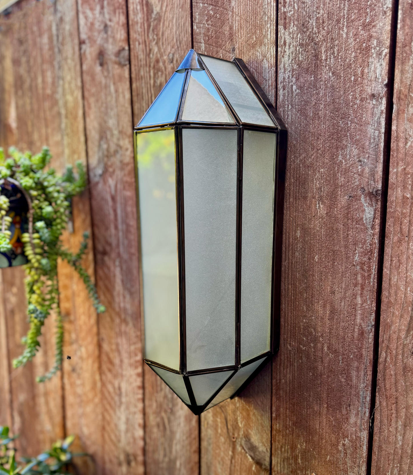 Frosted Glass Wall Sconce "Chalupa"